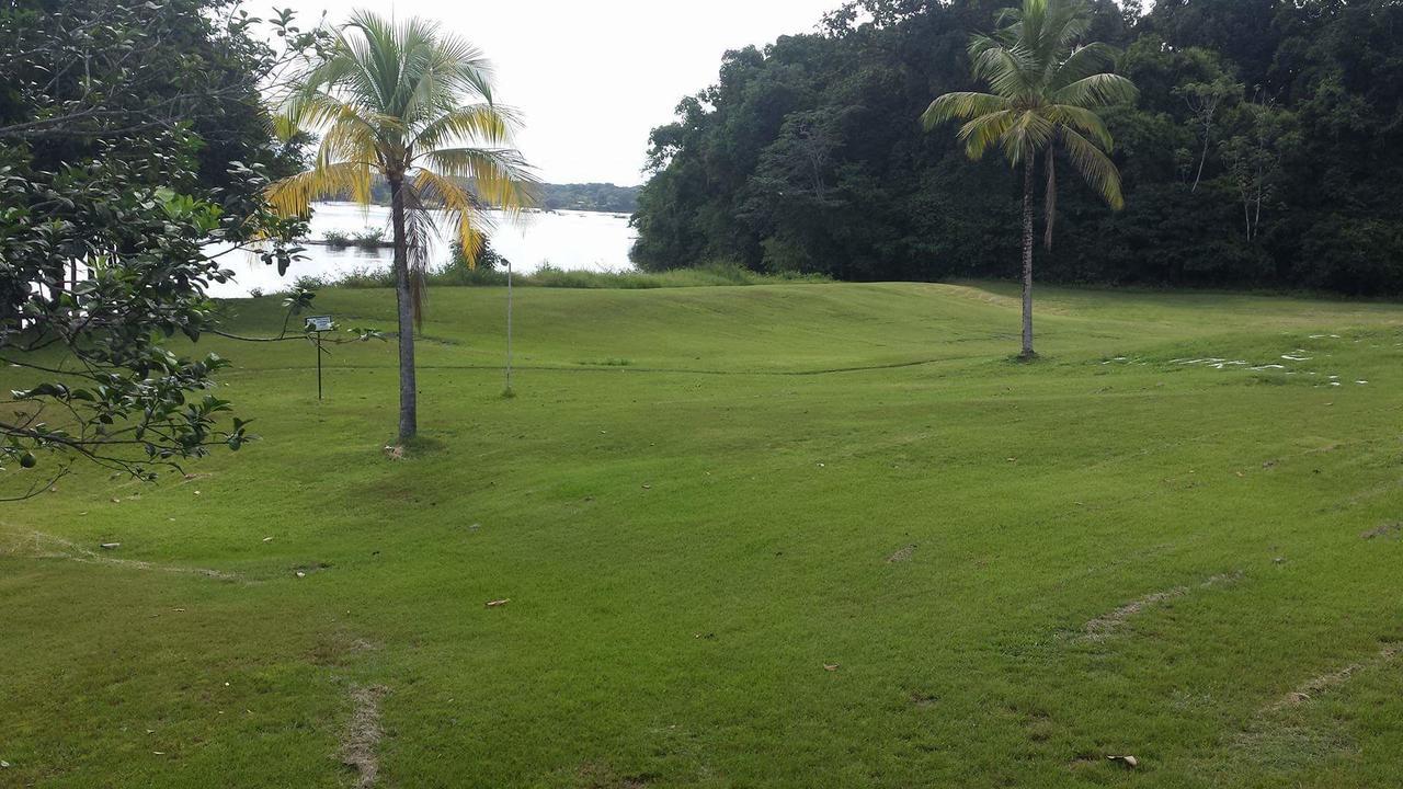 Iwokrama River Lodge Makari Esterno foto